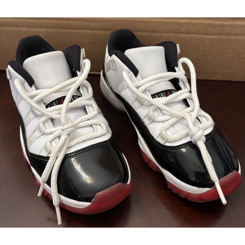Air Jordan 11 Retro Low Concord Bred 2020 Men's 8 AV2187-160
